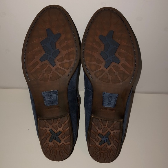 BORN Sylvia Blue Ankle Boots - Picture 4 of 5